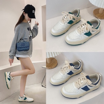Price US$8