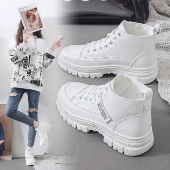 Price US$8